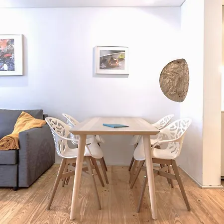 Wood And Marble 1bdr By Lovelystay Apartment Lissabon
