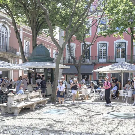 Апартаменти Wood And Marble 1bdr By Lovelystay *